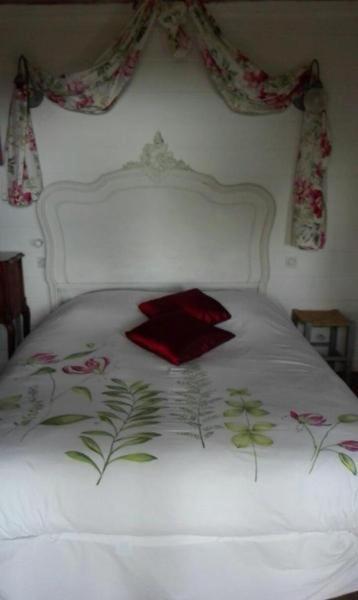 Domaine Du Mont Scolan Bed & Breakfast Montgardon Exterior photo